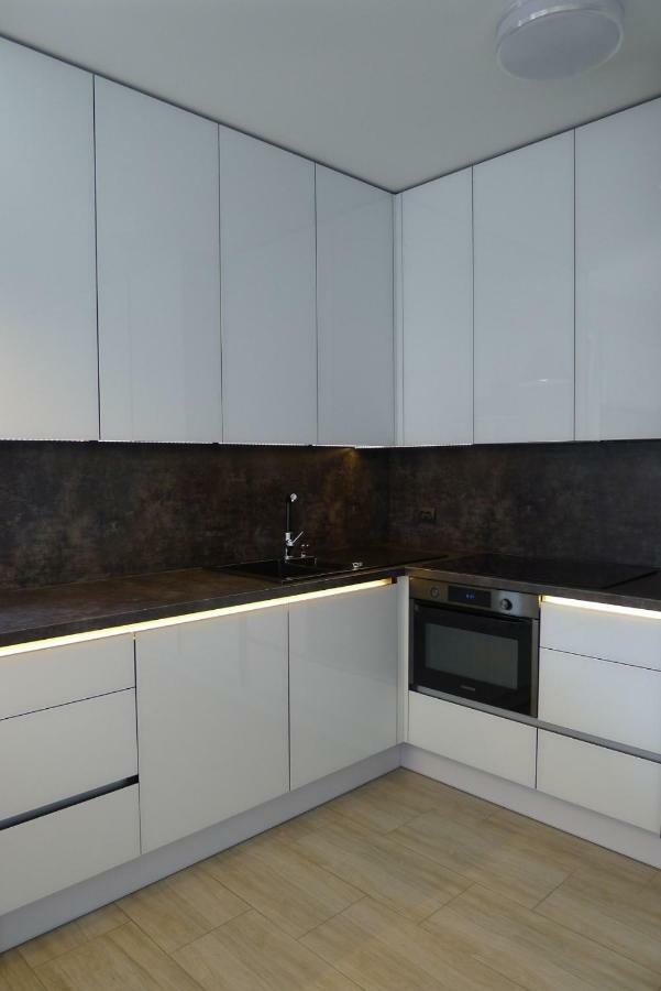 Impresja 42 Apartament Z Garazem Kolobrzeg Exterior photo